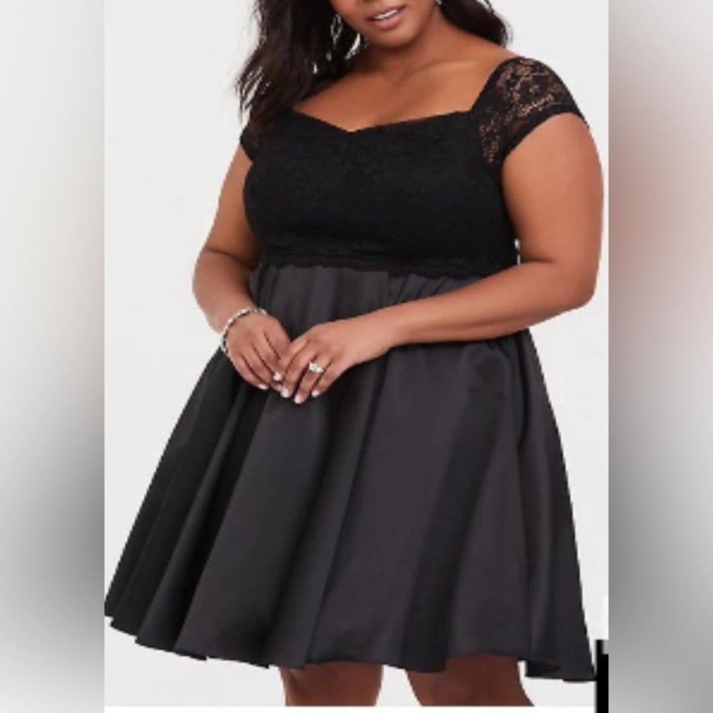 NWT Torrid Black Satin Knee Length Skater Dress Size 14